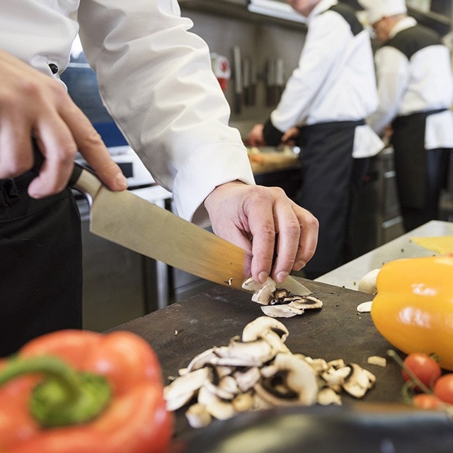 3.	Verminder afval in restaurants door personeel bewust te maken