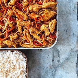 Chinese kip "five spices" met wokgroenten en basmatirijst Chinese kip "five spices" met wokgroenten en basmatirijst