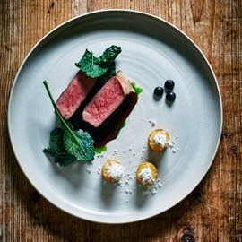 Entrecote met long pepers en gefermenteerde knoflook