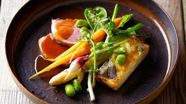 Lamsrump met malaga en aardappeltaartje met salie