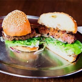 Rendangburger Rendangburger