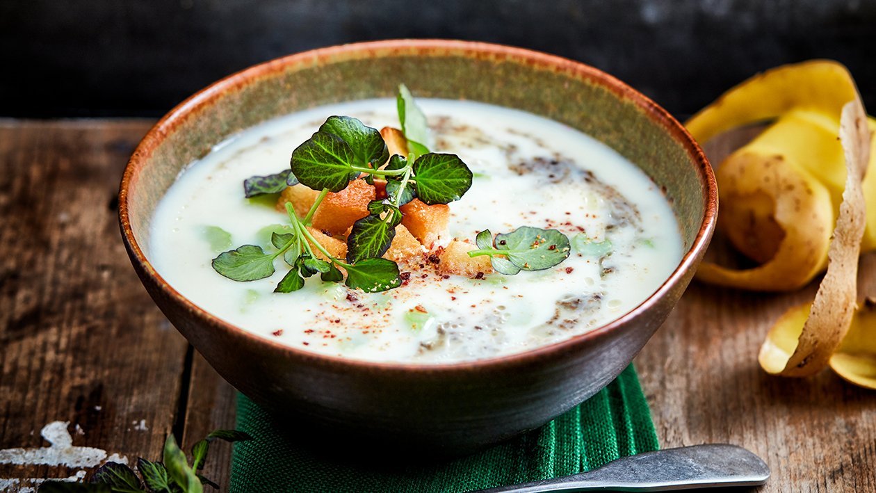 Aardappeltruffel soep met bleekselderij – Recept
