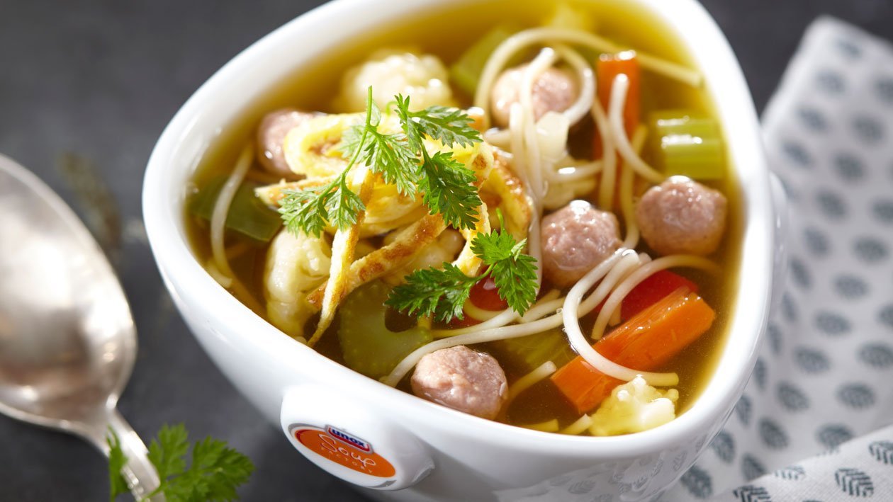 Groentesoep met ballen – Recept