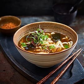 Japanse udon noedel soep