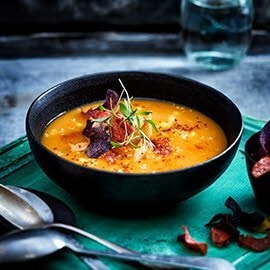 Peruaanse zoete aardappel soep met quinoa Peruaanse zoete aardappel soep met quinoa