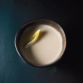 Soepje van witlof en mierikswortel