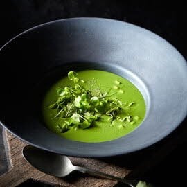 Waterkerssoep met kropsla, zuring en Granny Smith