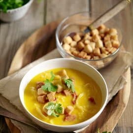 Wortelpureesoep met zuurkool