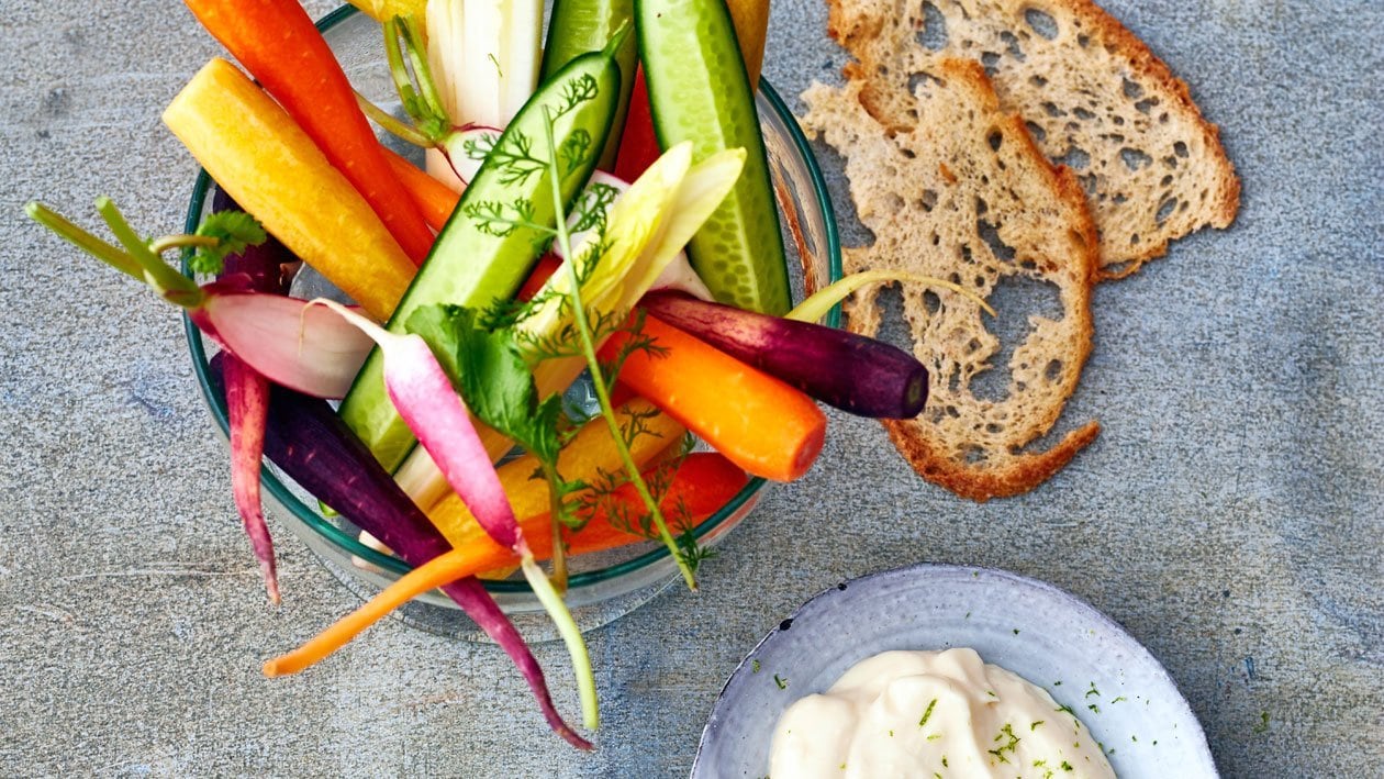 Crudité met limoenmayonaise