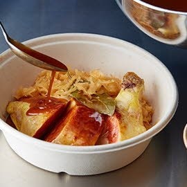 Maïskip met merquez, zuurkool en paprikajus (delivery)