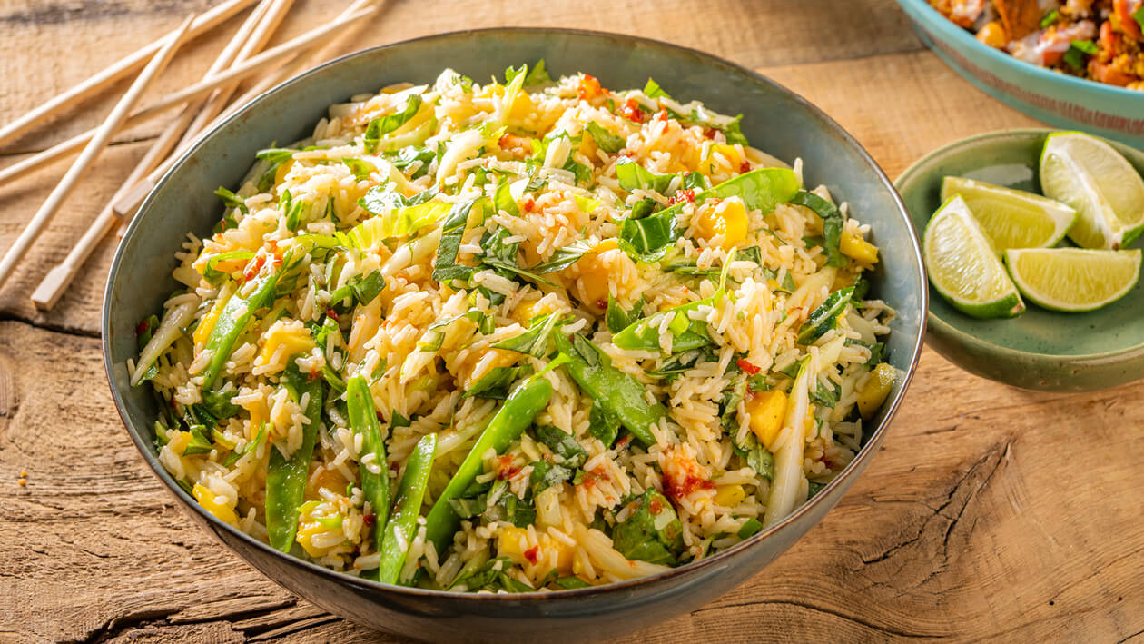 Frisse rijstsalade met mango, sluimererwt, paksoi en citrusvinaigrette – Recept
