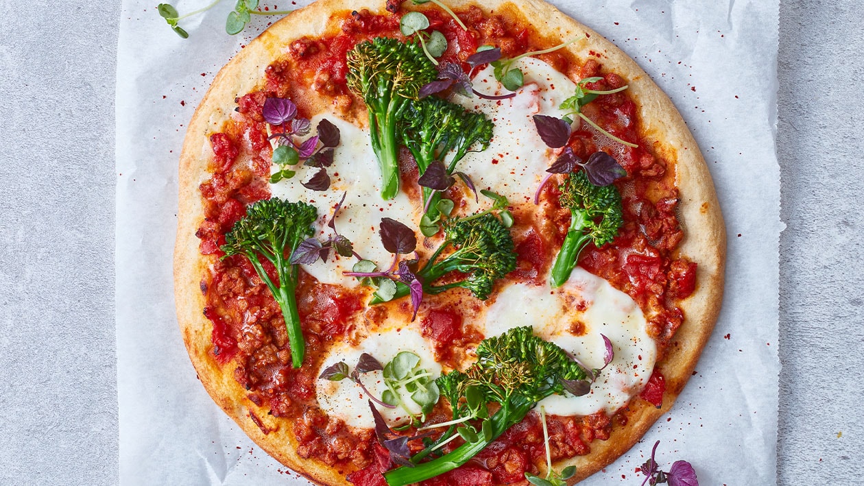 Pizza met vegetarisch gehakt en chipotle Recept