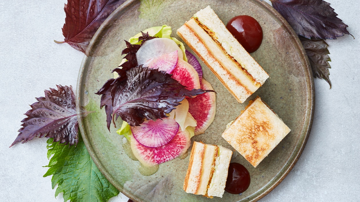 Katsu Sando met tonkatsu saus – Recept