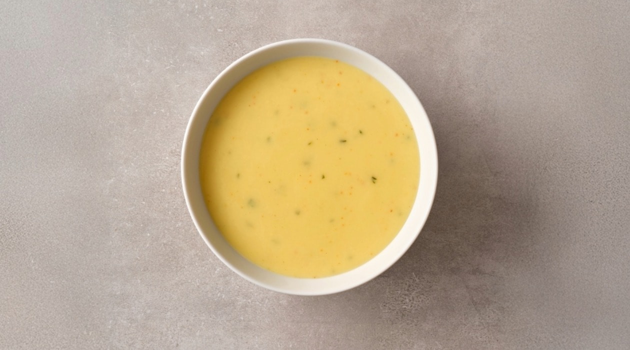 Thaise rode curry soep met kokosschuim – Recept