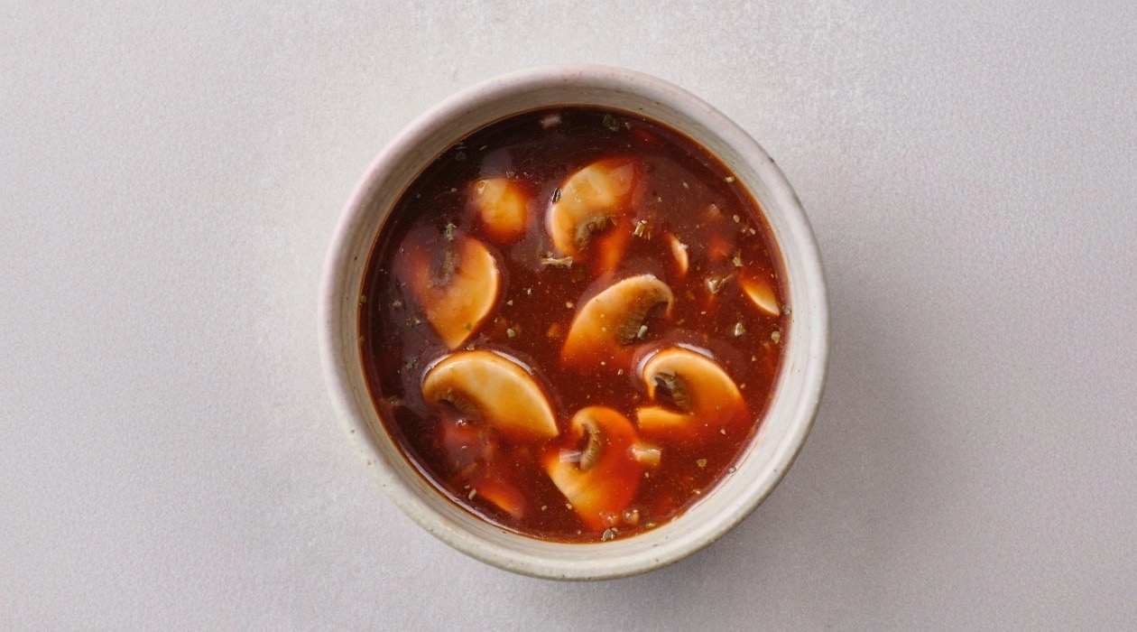 Provencaalse Rode Wijnsaus (koude bereiding) – Recept
