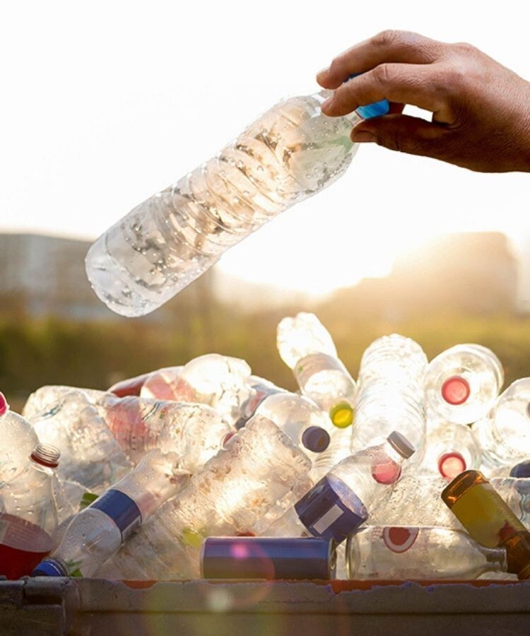 Download hier onze brochure over plastic Download hier onze brochure over plastic