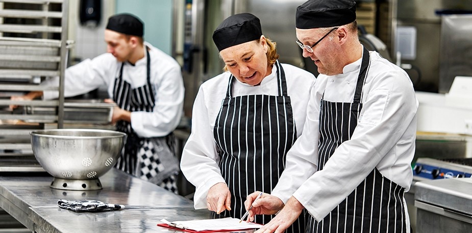 5 tips om eten smaakvol te regenereren in de zorg