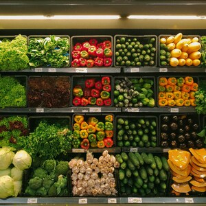 2. Ontdooi bevroren groenten en fruit langzaam 2. Ontdooi bevroren groenten en fruit langzaam