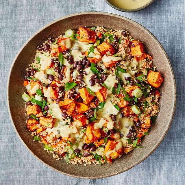 4 onmisbare onderdelen van een voedzame en unieke salade