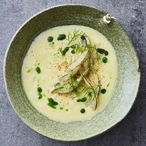 Recept 2: Venkelsoep met sinaasappel en oregano 